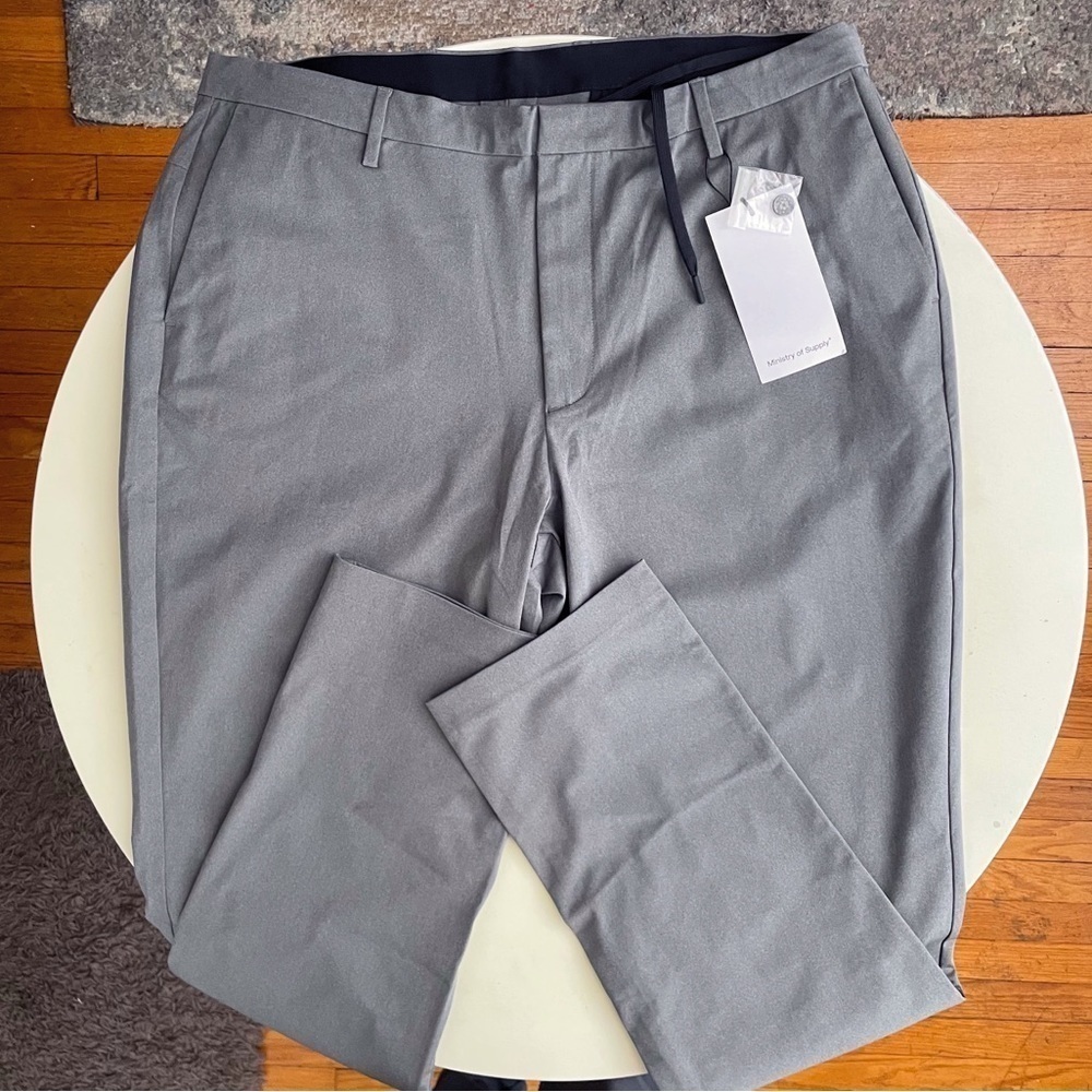 Ministry of Supply Men’s Kinetic Pant Gray 40x36 Tall New Tapered Fit